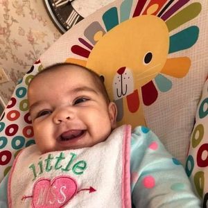 Meet your Posher, Annabella